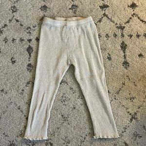 Zara Kids cream leggings ribbed mini flowers